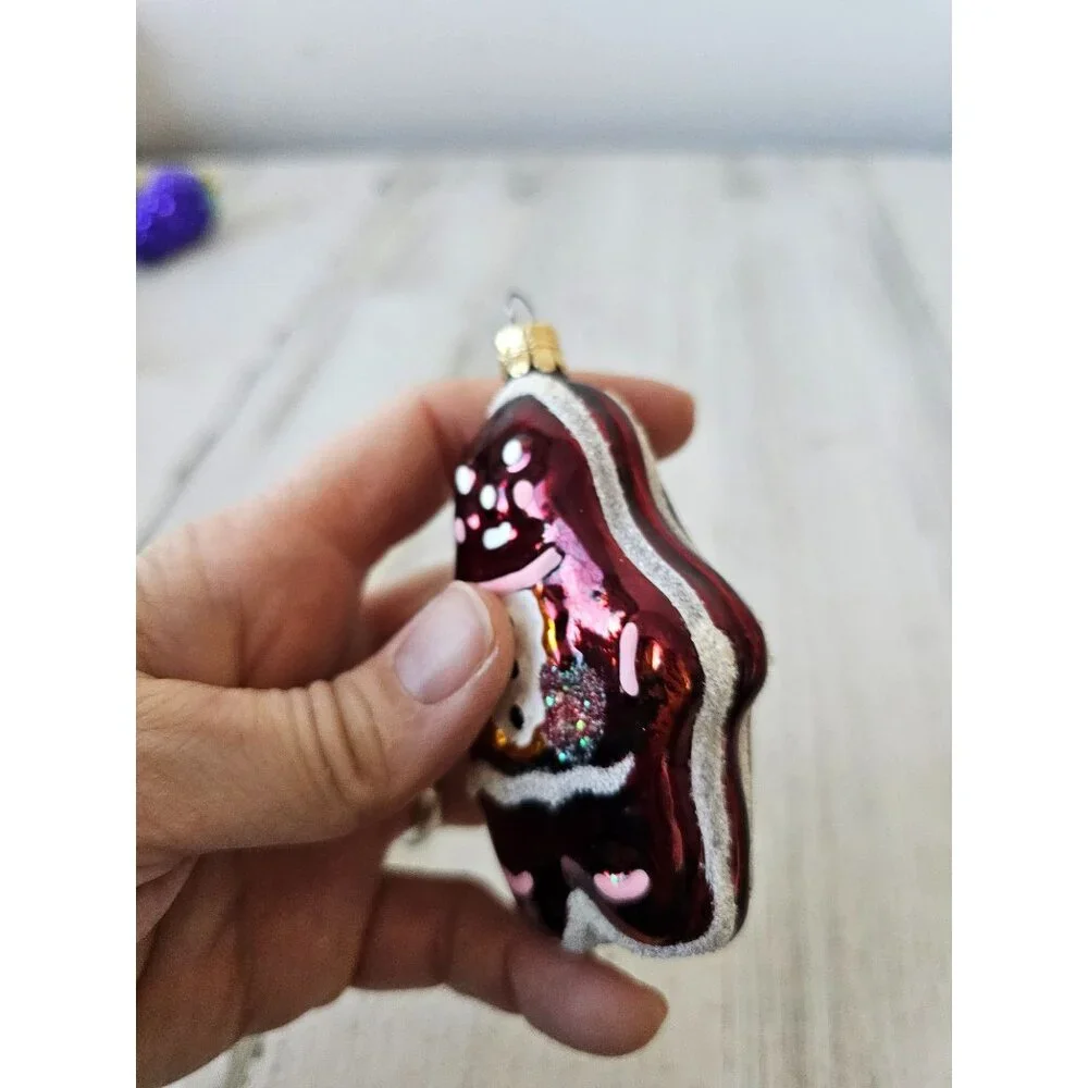 Glass‎ gingerbread ornament set flocked